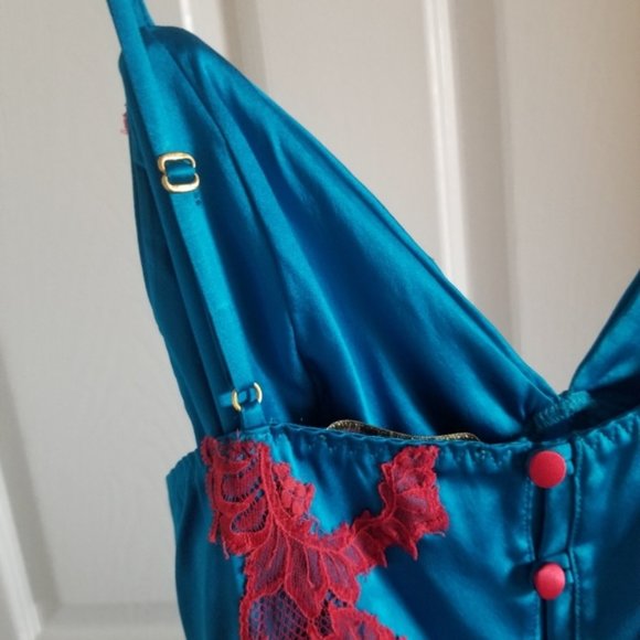 Agent Provocateur lotus slip